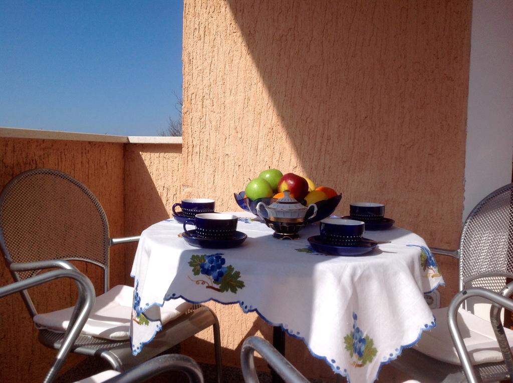Apartments Krizine Umag Szoba fotó